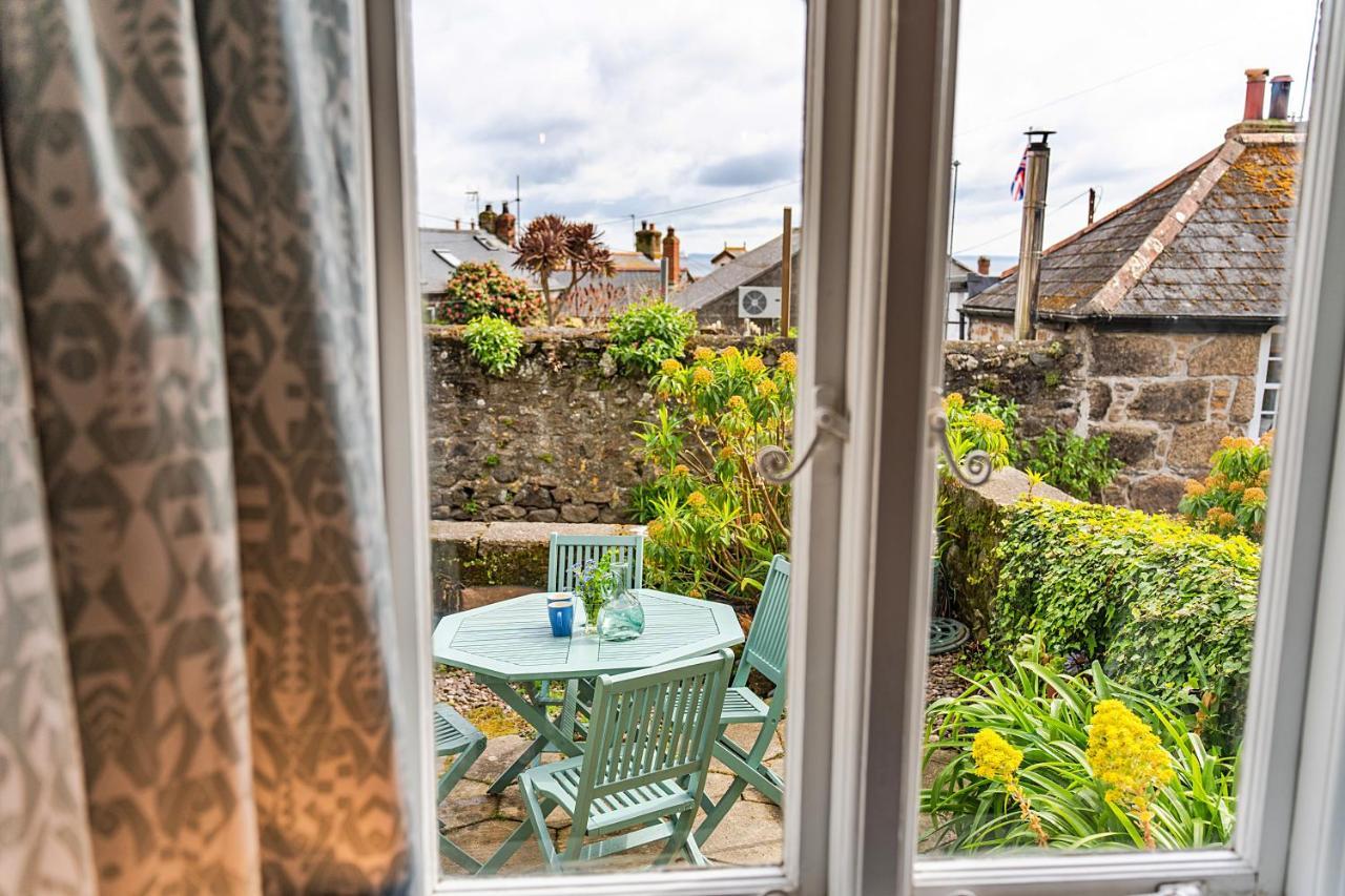 Finest Retreats - Cosy Mousehole Cottage With Sea Views Exterior foto